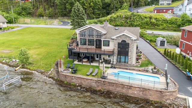 539 Route 9P, Stillwater, NY 12866