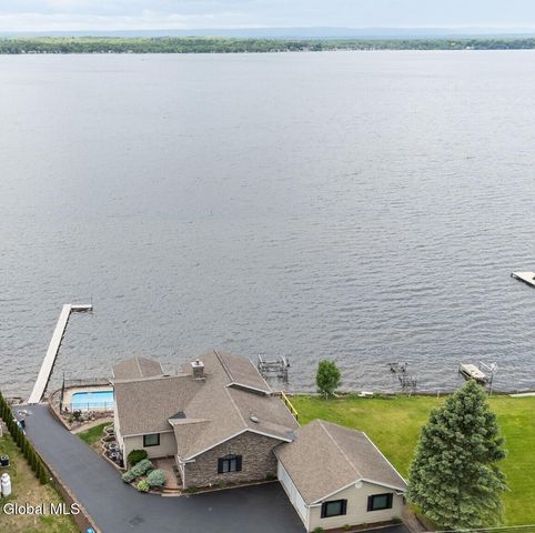 539 Route 9P, Stillwater, NY 12866