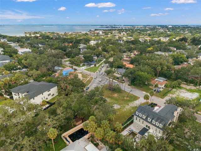 2502 S WEST SHORE BOULEVARD, Tampa, FL 33629