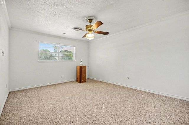 1703 Burnett Avenue, Baytown, TX 77520