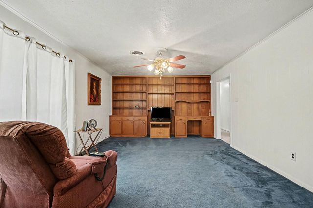 1703 Burnett Avenue, Baytown, TX 77520