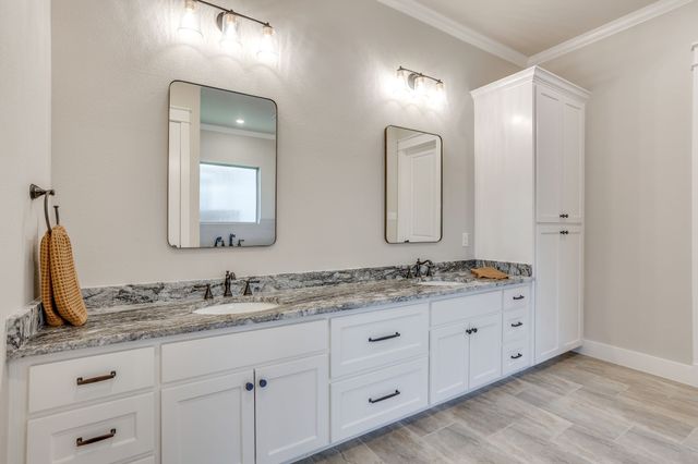 2716 River Path Court, Burleson, TX 76028