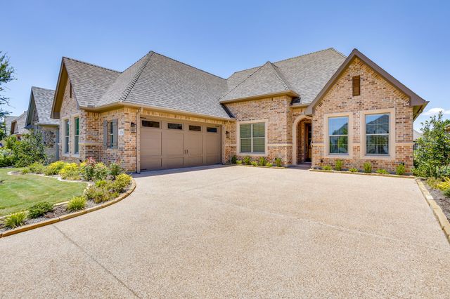 2716 River Path Court, Burleson, TX 76028