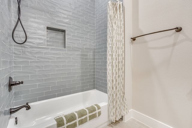 2716 River Path Court, Burleson, TX 76028