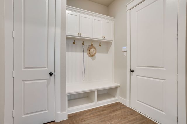 2716 River Path Court, Burleson, TX 76028