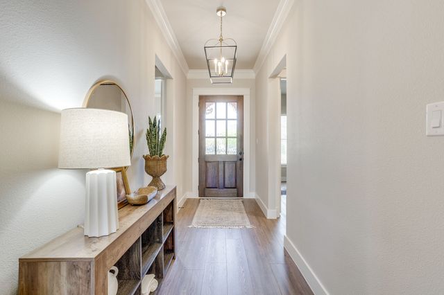 2716 River Path Court, Burleson, TX 76028