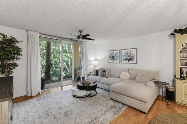 1100 Scotia Drive 104, Hypoluxo, FL 33462