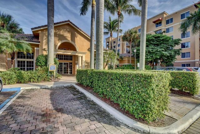 1100 Scotia Drive 104, Hypoluxo, FL 33462