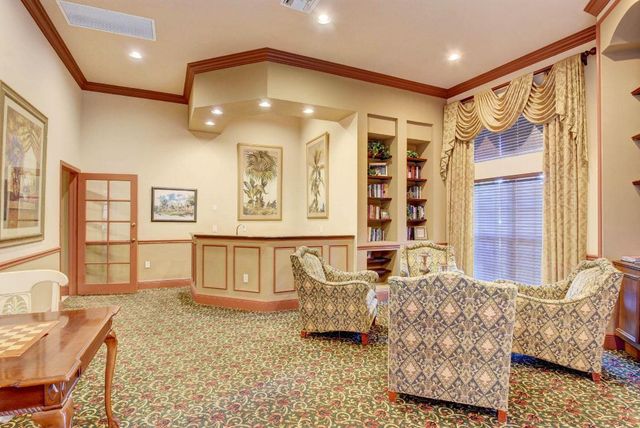 1100 Scotia Drive 104, Hypoluxo, FL 33462