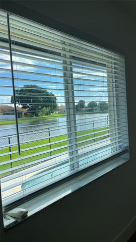 6425 96th Pl, Boynton Beach, FL 33437