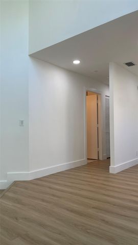 6425 96th Pl, Boynton Beach, FL 33437