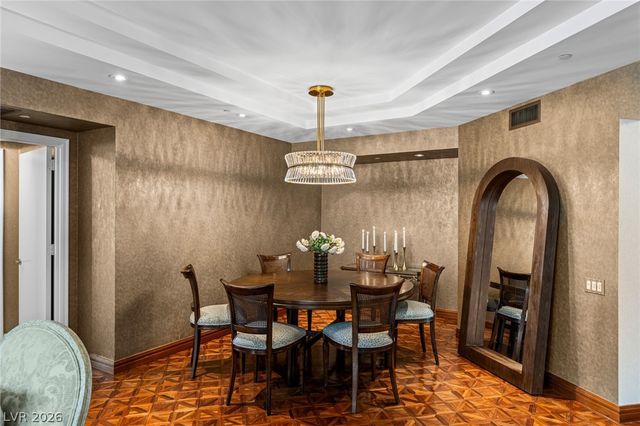 2877 Paradise Road 504, Las Vegas, NV 89109