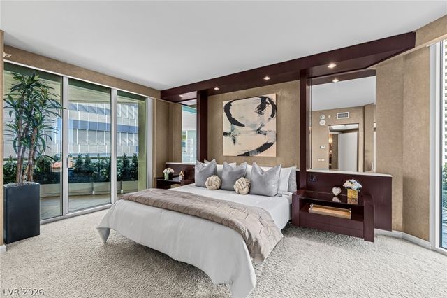 2877 Paradise Road 504, Las Vegas, NV 89109