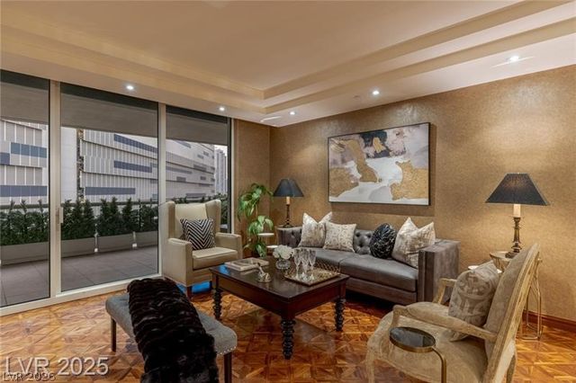 2877 Paradise Road 504, Las Vegas, NV 89109