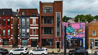 1918 W Cermak Road 4, Chicago, IL 60608