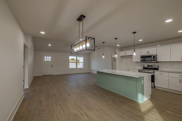 312 Madison 8965, Huntsville, AR 72740