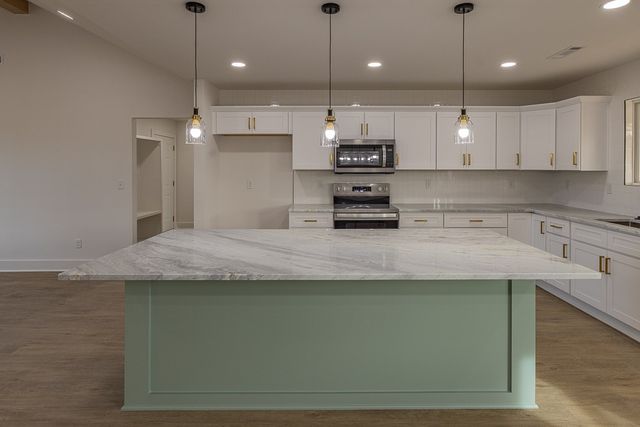 312 Madison 8965, Huntsville, AR 72740