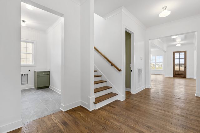 1125 Joe Martin Ln, Lebanon, TN 37087