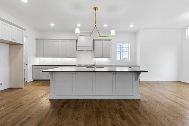 1125 Joe Martin Ln, Lebanon, TN 37087