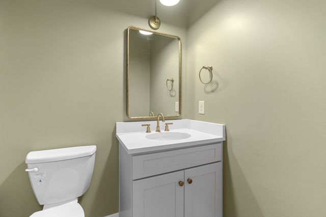 1125 Joe Martin Ln, Lebanon, TN 37087