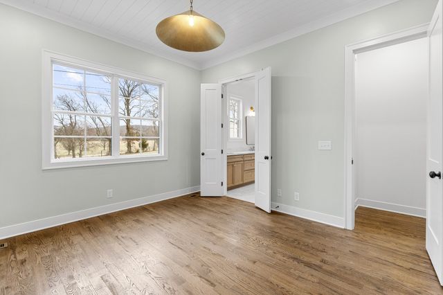 1125 Joe Martin Ln, Lebanon, TN 37087