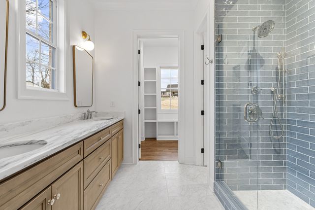 1125 Joe Martin Ln, Lebanon, TN 37087