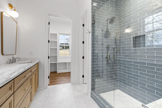 1125 Joe Martin Ln, Lebanon, TN 37087