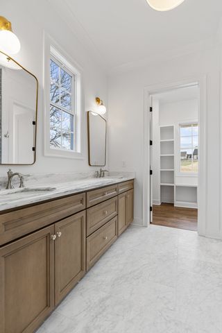 1125 Joe Martin Ln, Lebanon, TN 37087