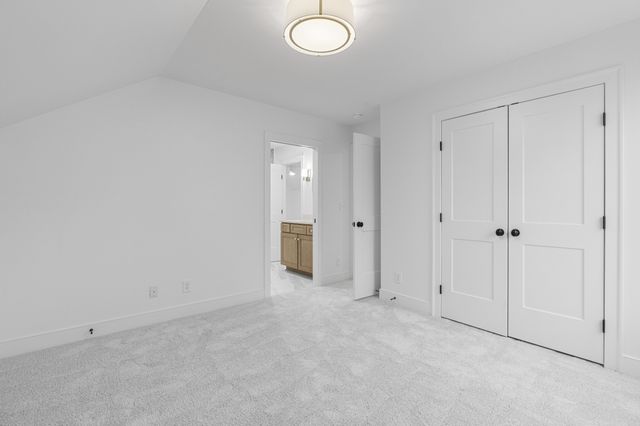 1125 Joe Martin Ln, Lebanon, TN 37087