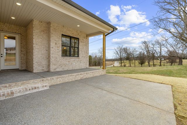 1125 Joe Martin Ln, Lebanon, TN 37087