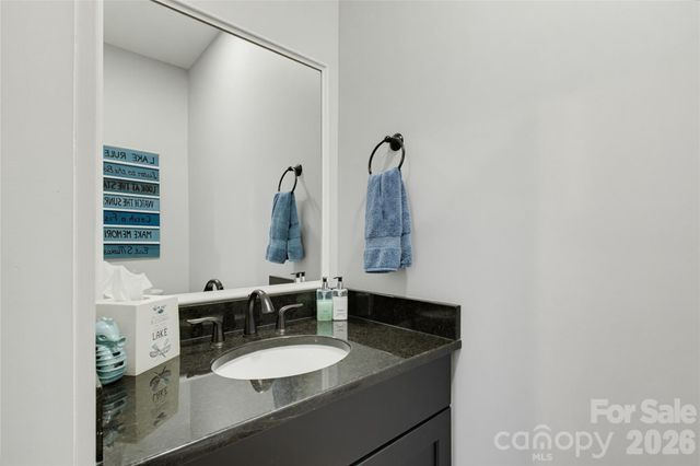 561 Harbor Ridge Drive, Tuckasegee, NC 28783