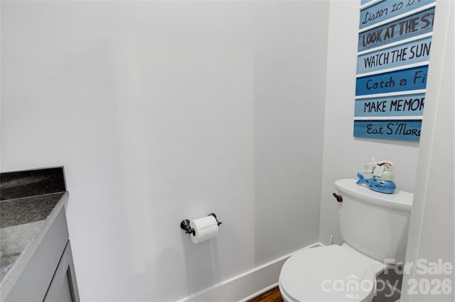 561 Harbor Ridge Drive, Tuckasegee, NC 28783