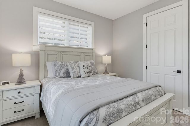 561 Harbor Ridge Drive, Tuckasegee, NC 28783