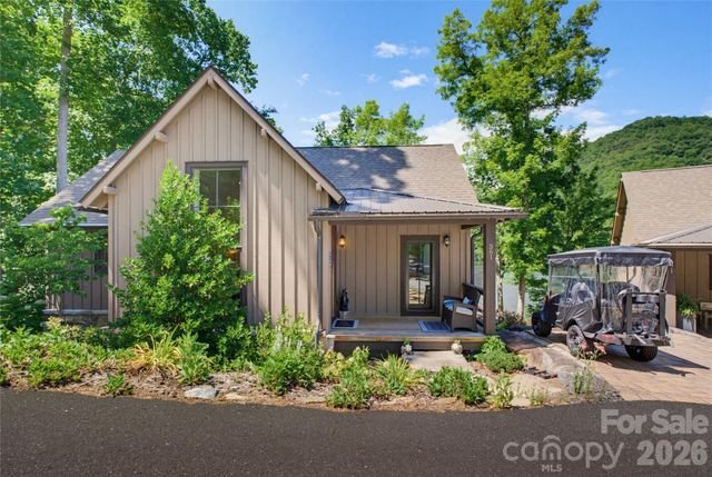 561 Harbor Ridge Drive, Tuckasegee, NC 28783