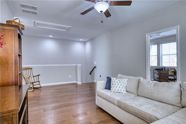 433 Cranleigh SE Ridge, Smyrna, GA 30080