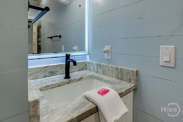 4 Palmwood Court, Tybee Island, GA 31328