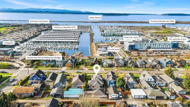 1519 Grand Avenue, Everett, WA 98201