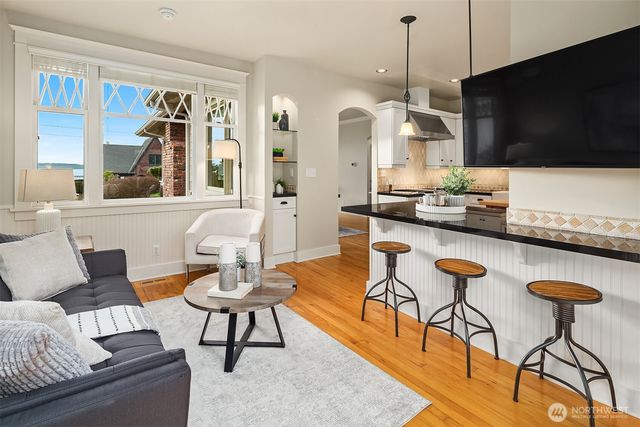 1519 Grand Avenue, Everett, WA 98201