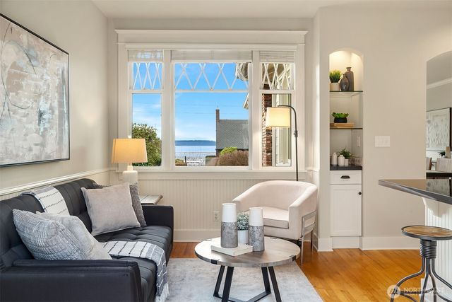 1519 Grand Avenue, Everett, WA 98201