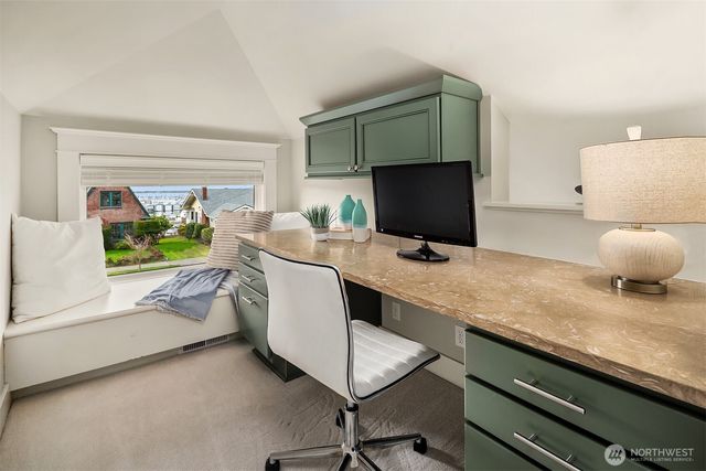 1519 Grand Avenue, Everett, WA 98201