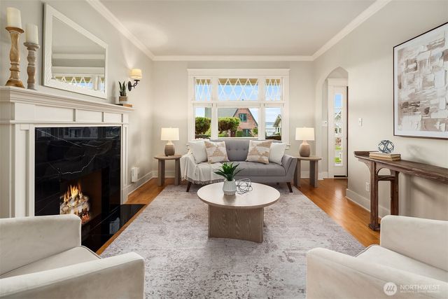 1519 Grand Avenue, Everett, WA 98201