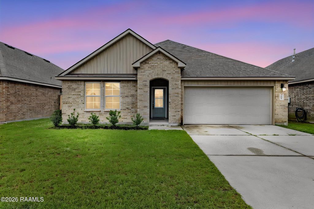 109 Border Court, Youngsville, LA 70592