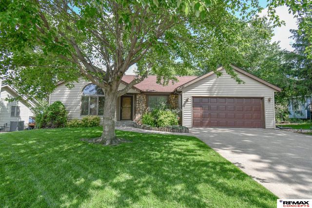 1740 Fairchild Drive, Crete, NE 68333
