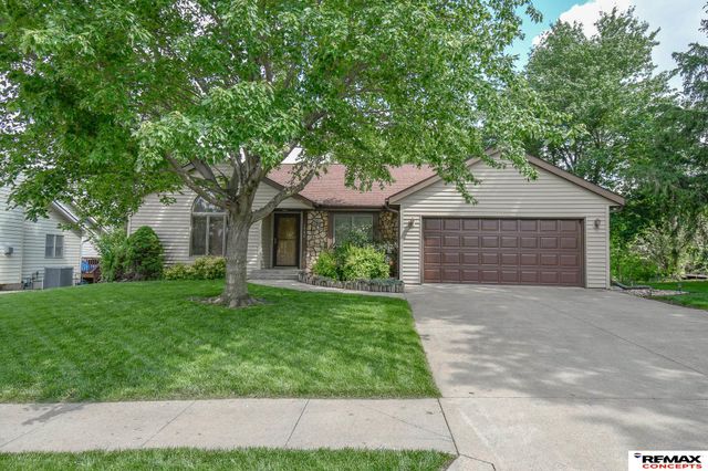 1740 Fairchild Drive, Crete, NE 68333