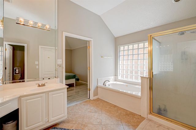 1107 Parkhaven Lane, Houston, TX 77077