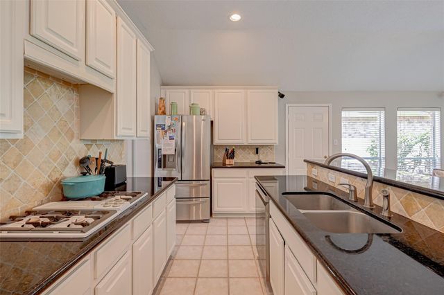 1107 Parkhaven Lane, Houston, TX 77077