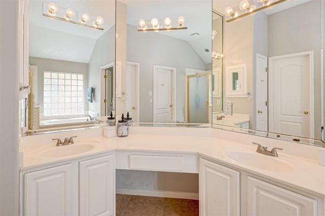 1107 Parkhaven Lane, Houston, TX 77077