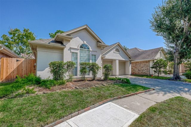 1107 Parkhaven Lane, Houston, TX 77077