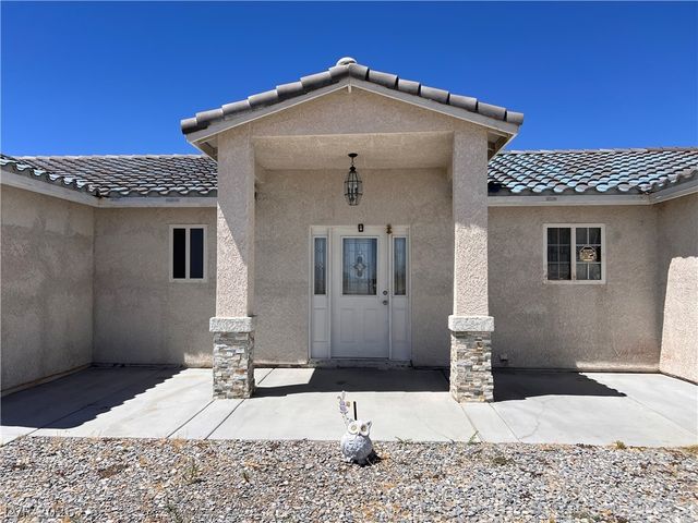 200 East Gamebird Road, Pahrump, NV 89048