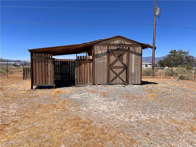 200 East Gamebird Road, Pahrump, NV 89048